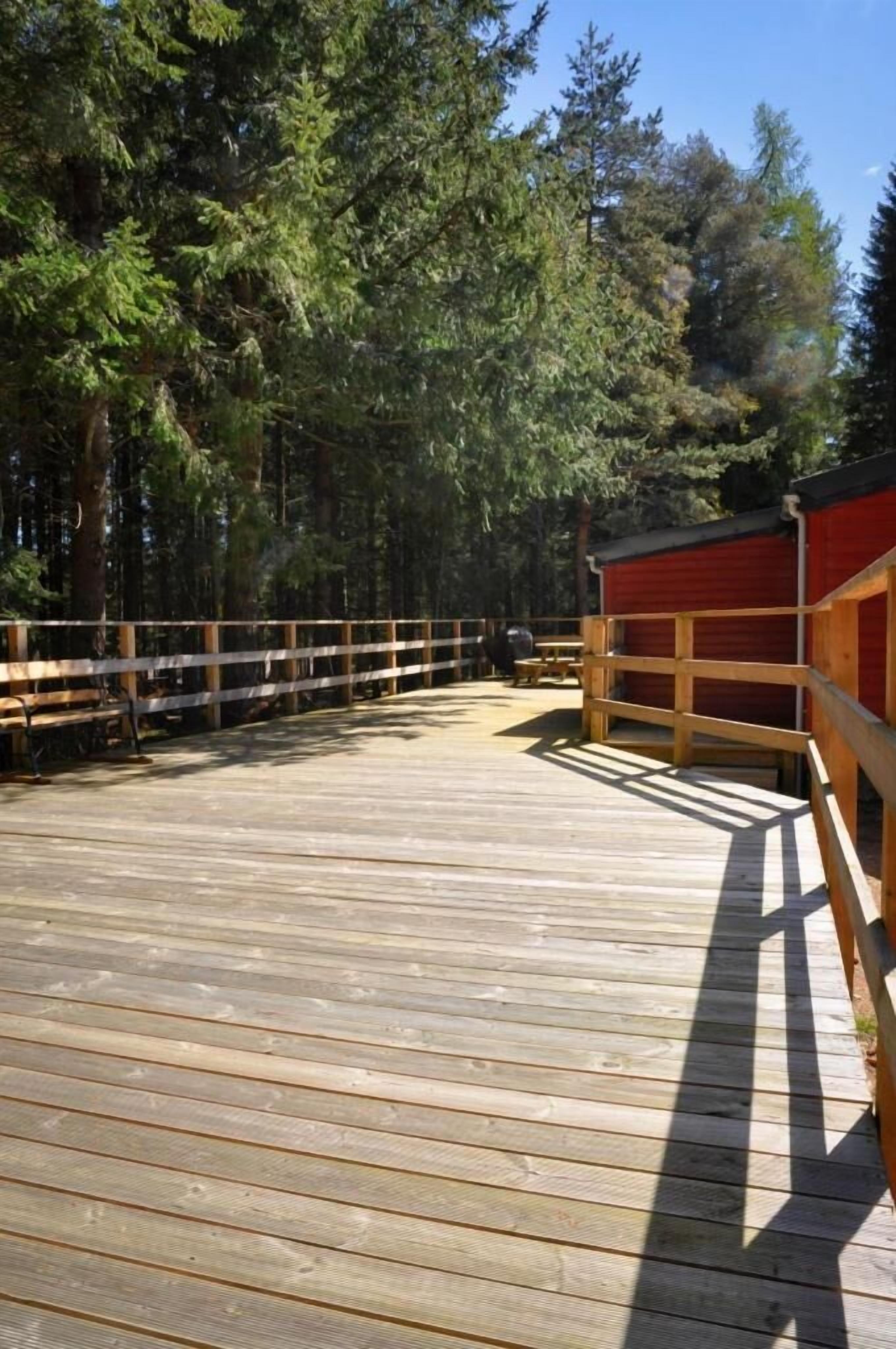 CAIRNGORM LODGES