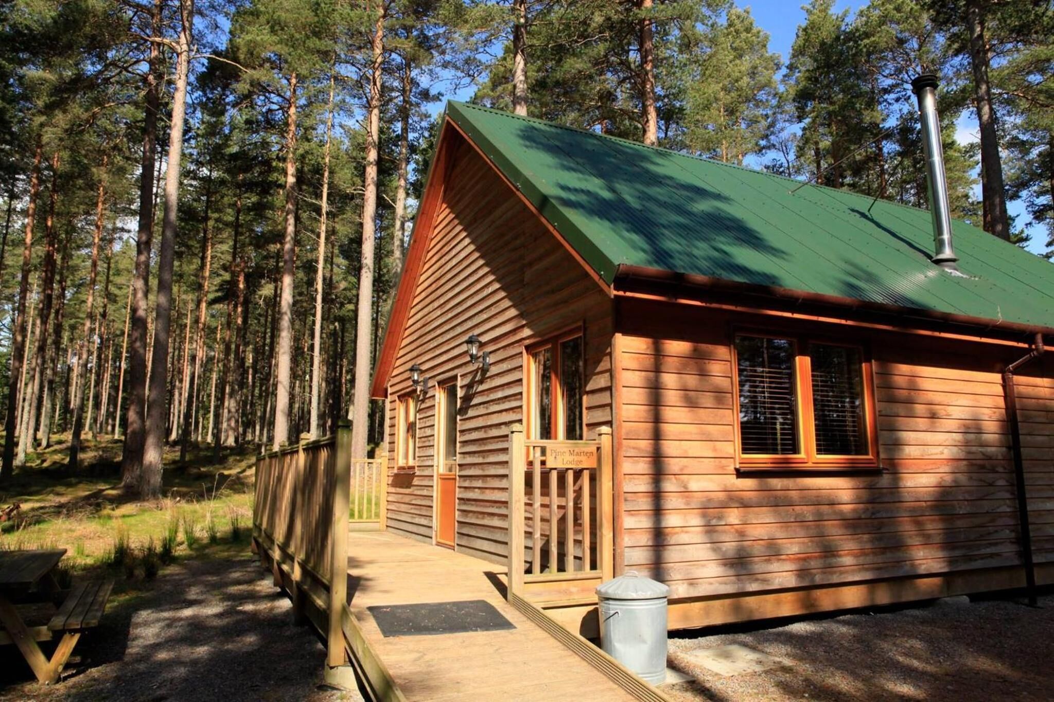 CAIRNGORM LODGES