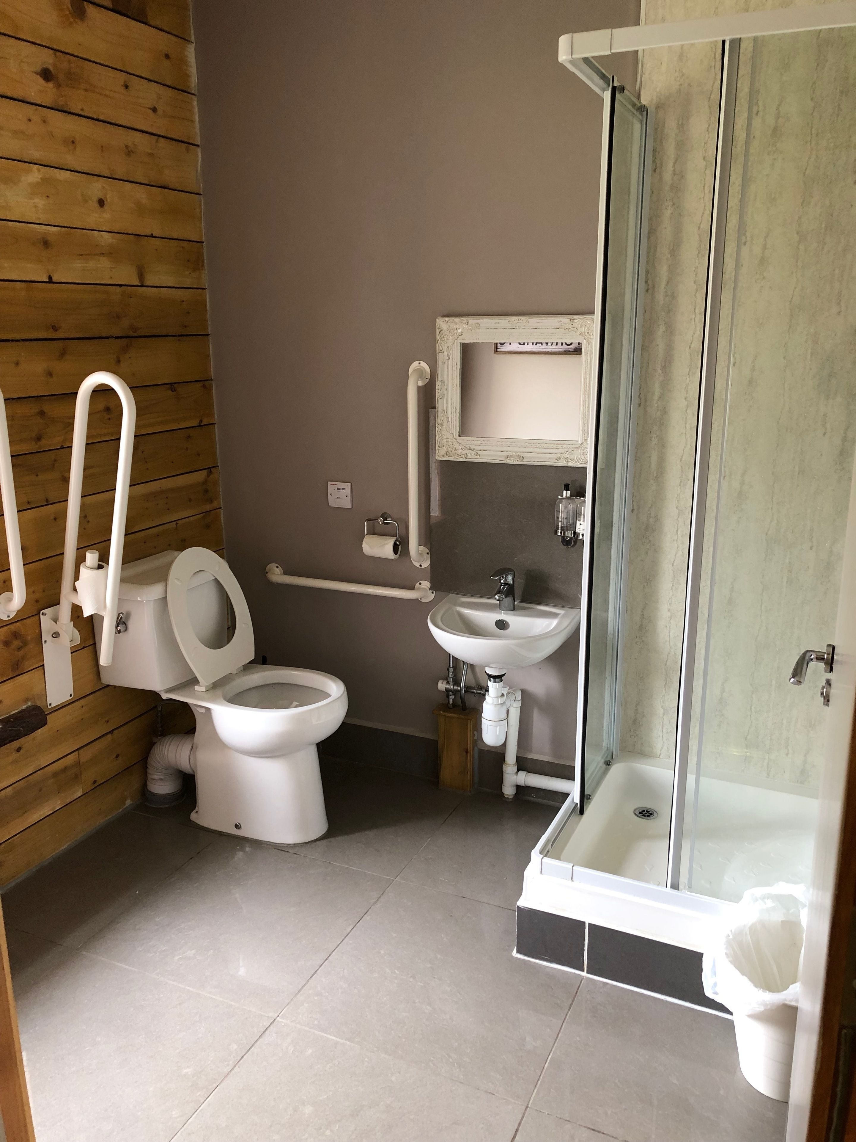 Riggend Farm Bed And Breakfast