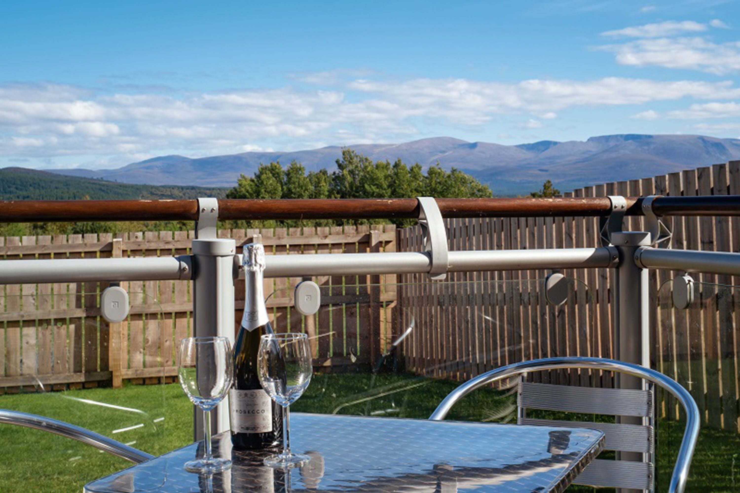 Snowmass Lodge