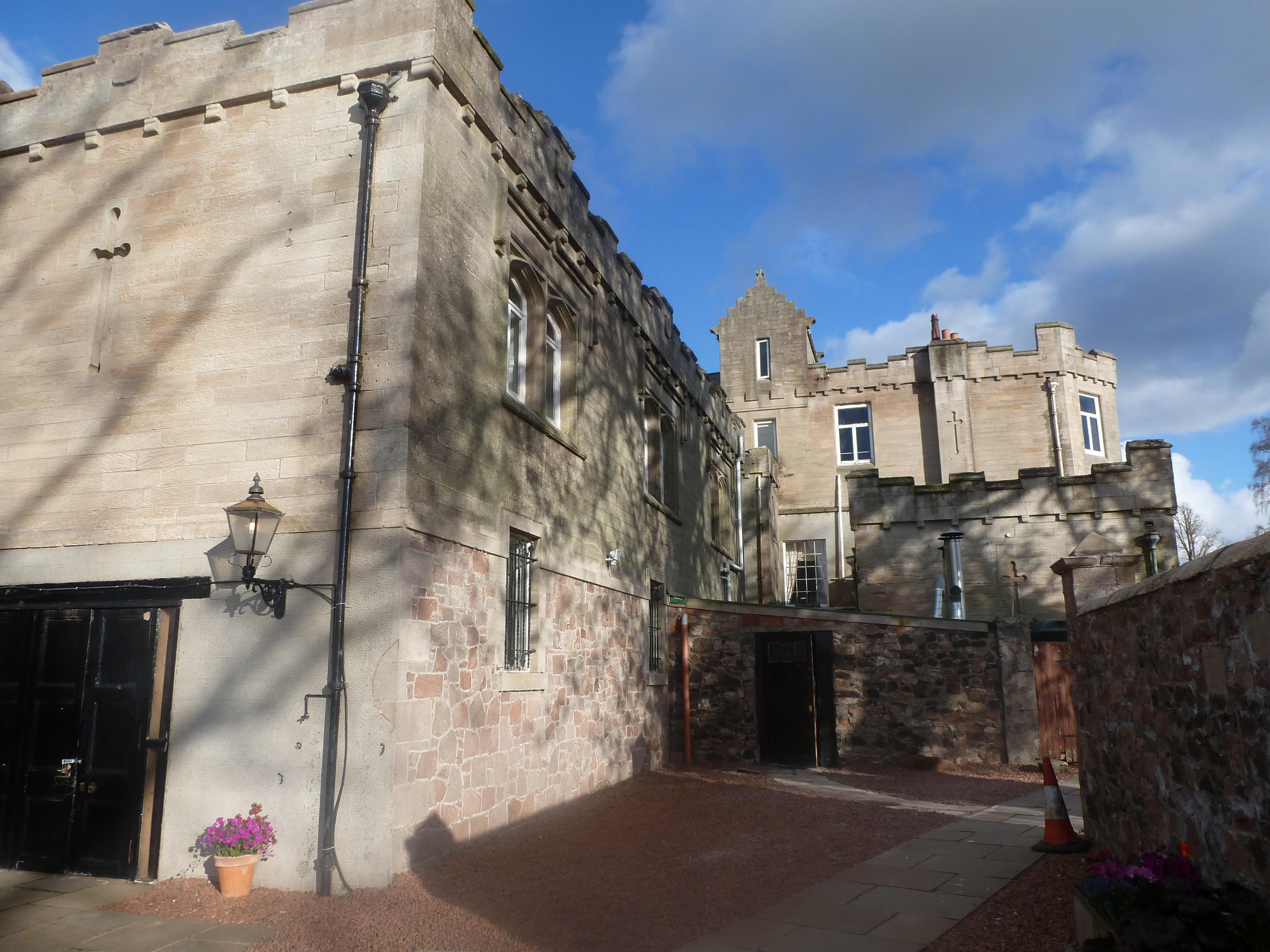 Shieldhill Castle Hotel