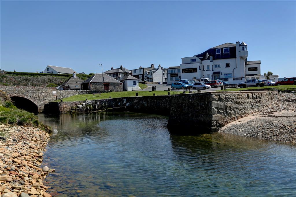Kinloch Hotel