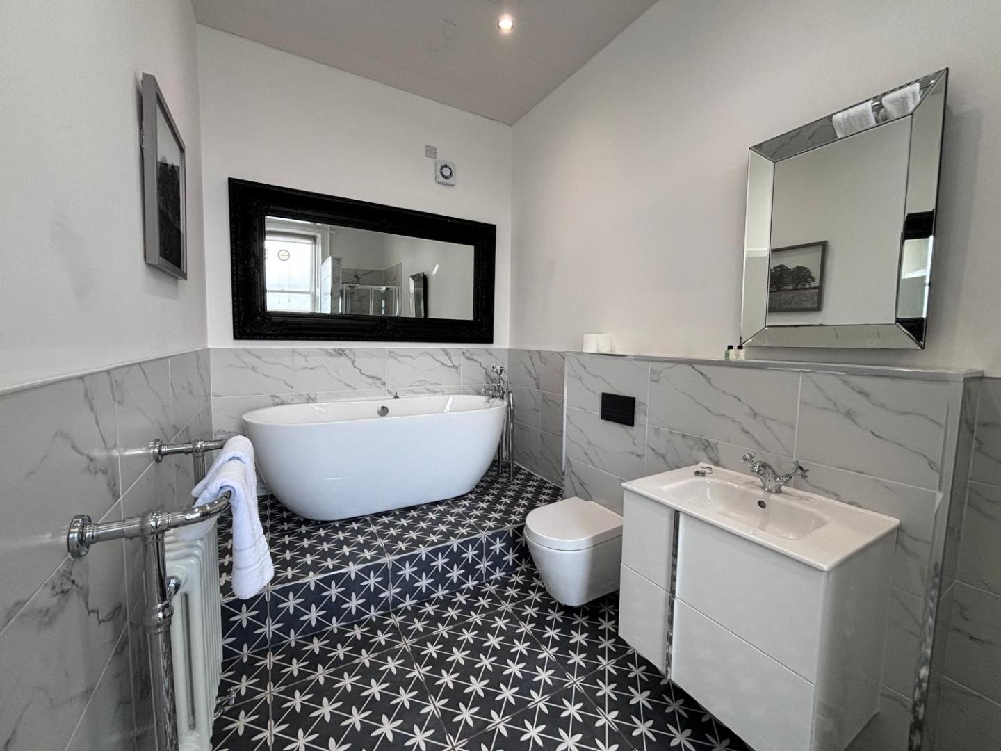 The Richmond Park Hotel