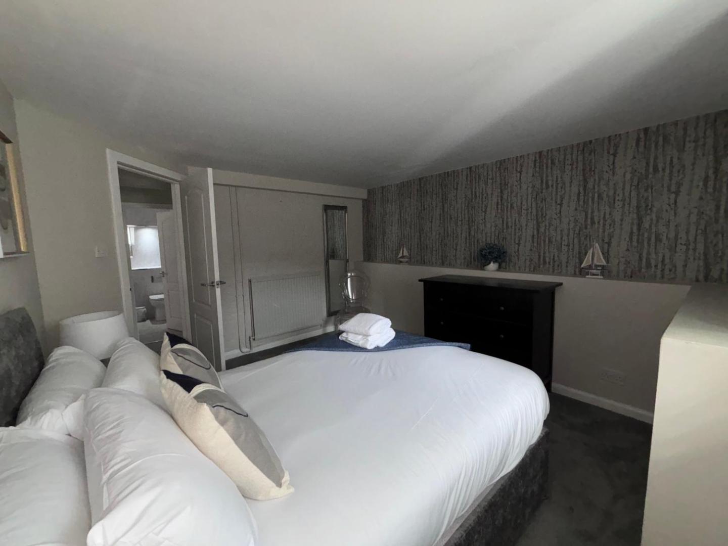 The Richmond Park Hotel