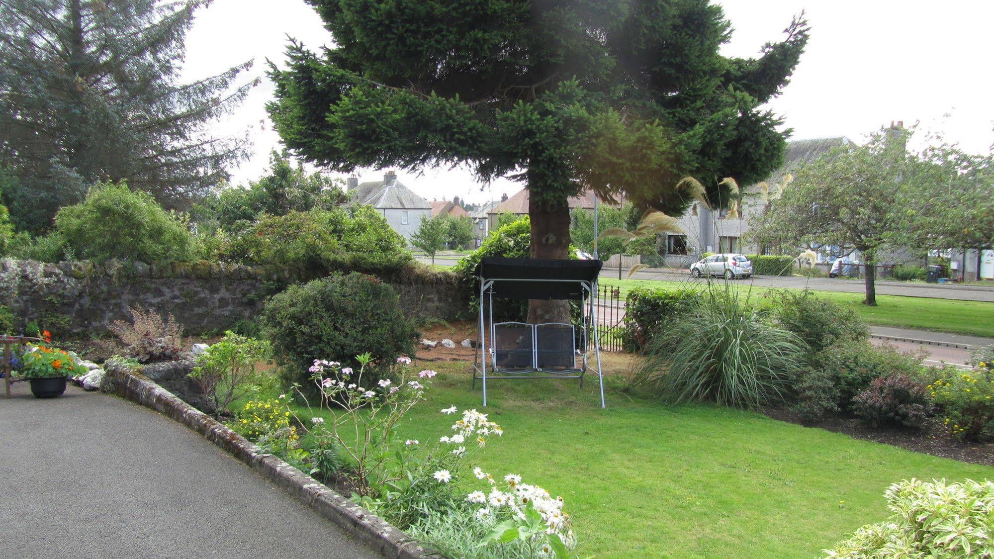 Glengarry Guest House