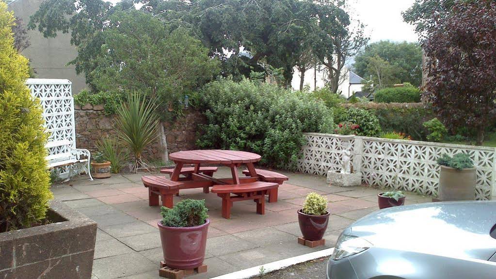 Dellwood Hotel