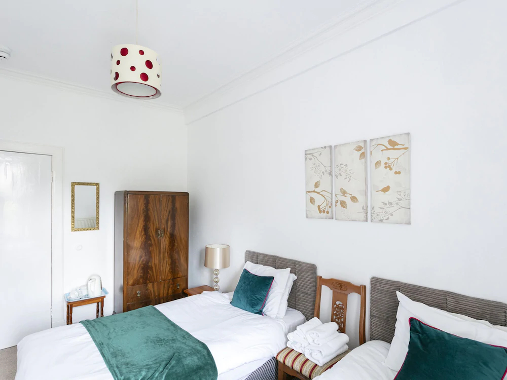 Lochinvar Hotel