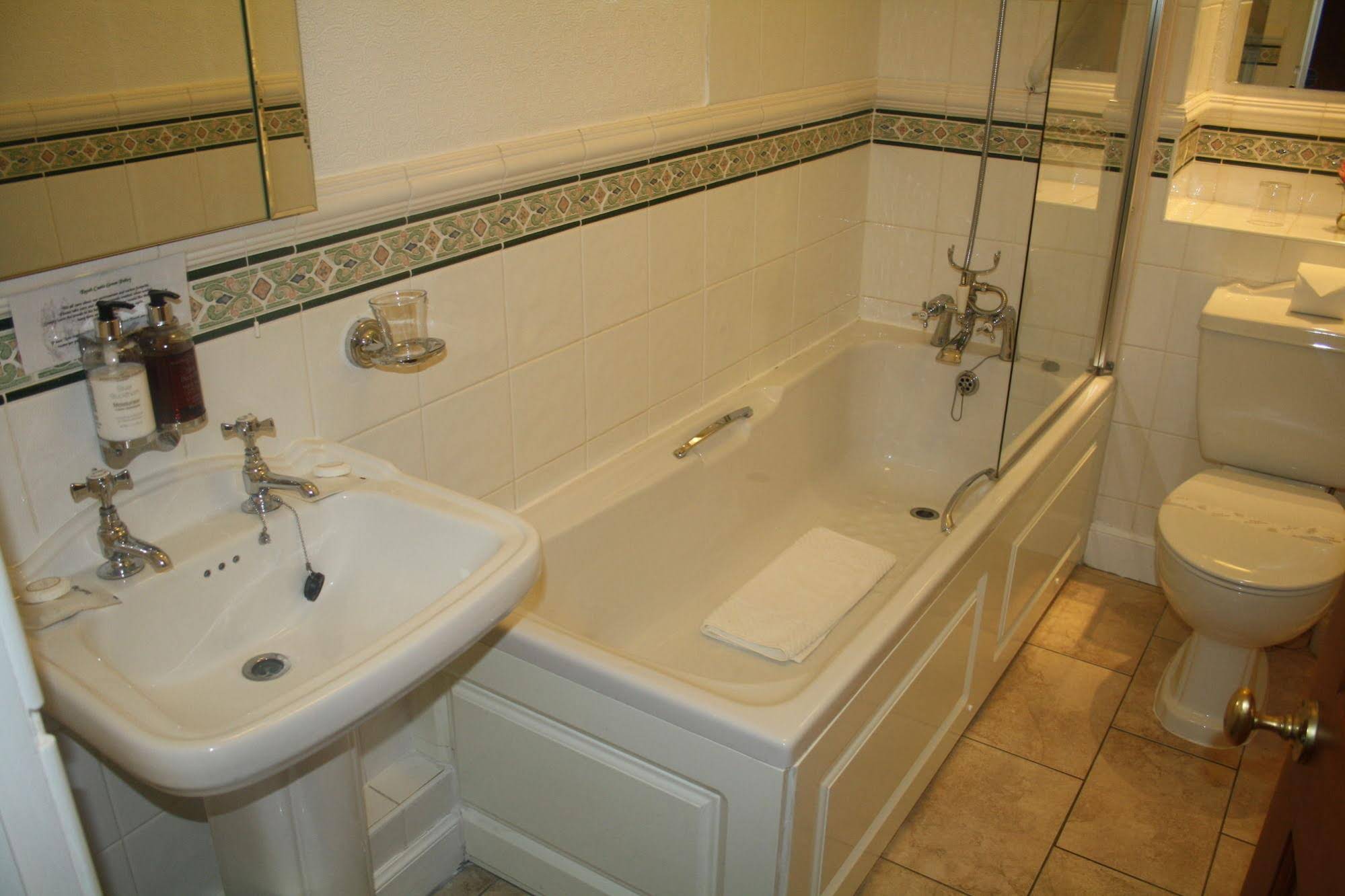 Knock Castle Hotel & Spa