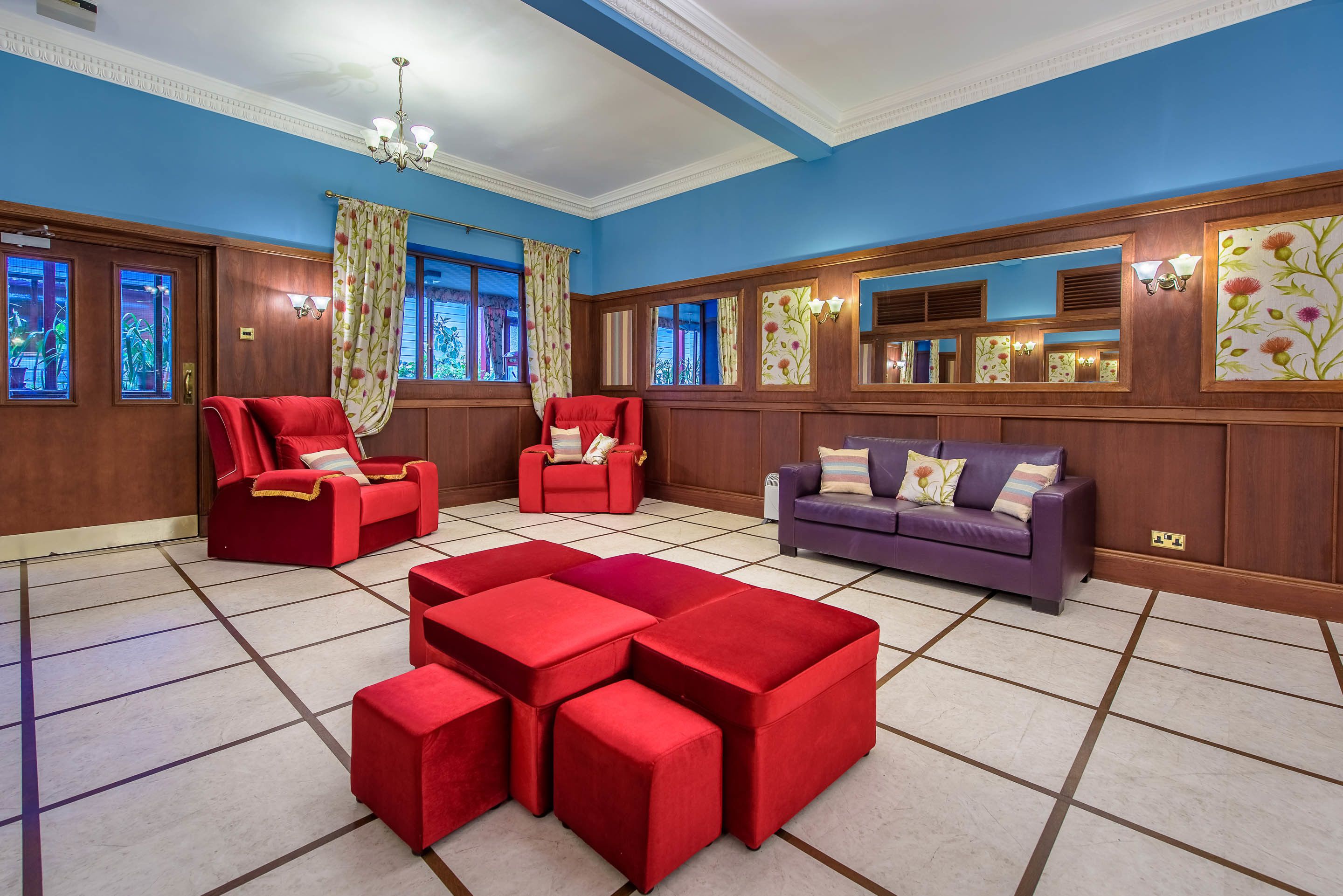 Muthu Dalmally Hotel