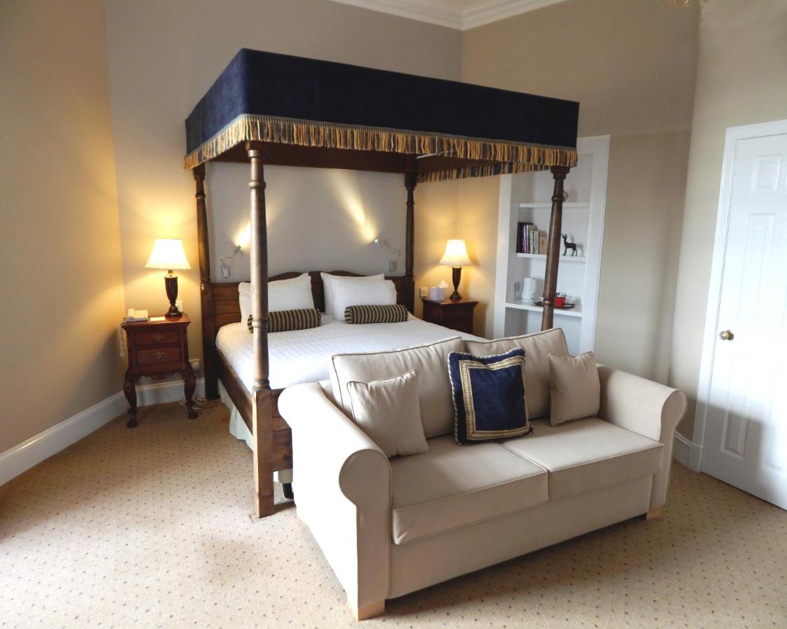 Tulloch Castle Hotel
