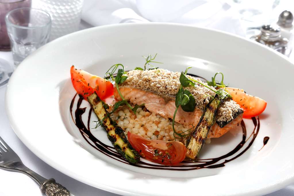 Buchanan Arms Hotel & Spa