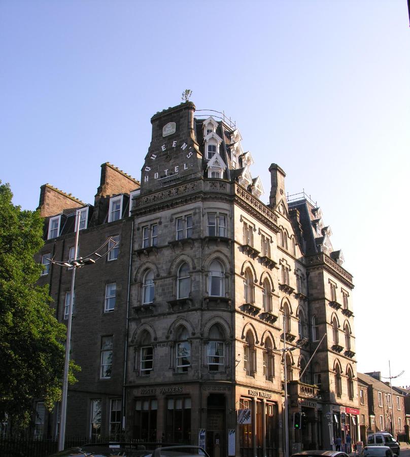 Queen's Hotel