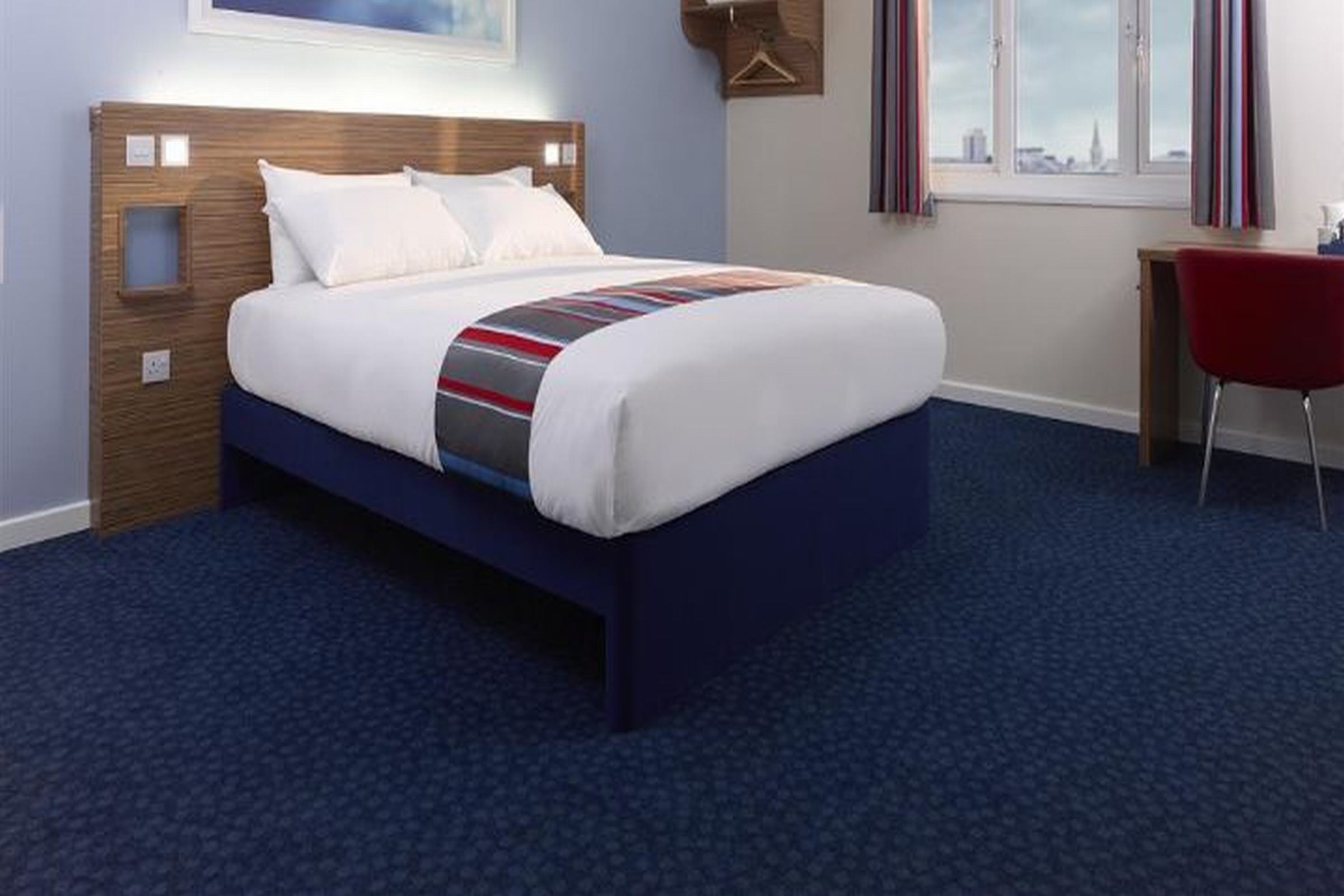 Travelodge Dundee Strathmore Avenue