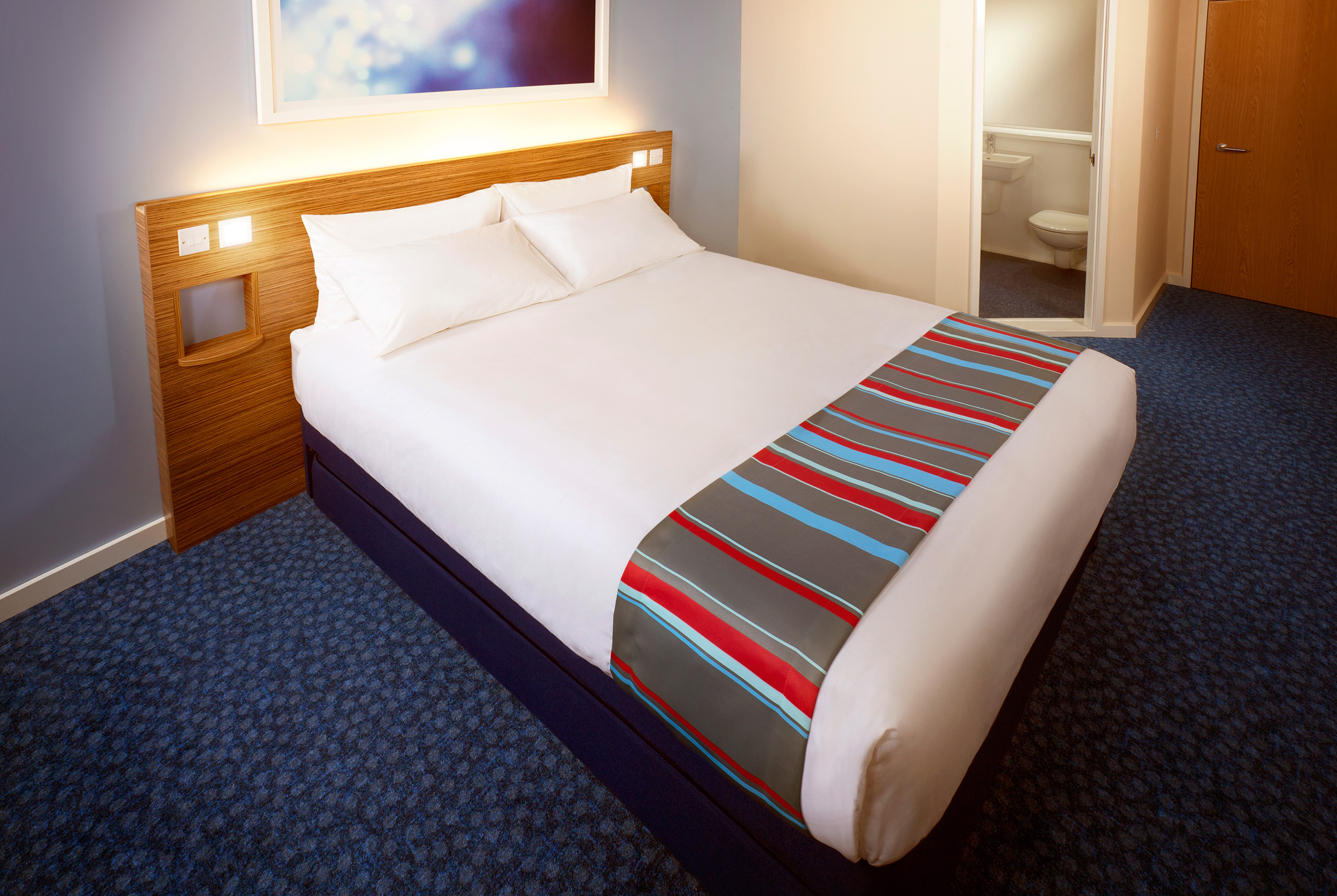 Travelodge Aberdeen Airport