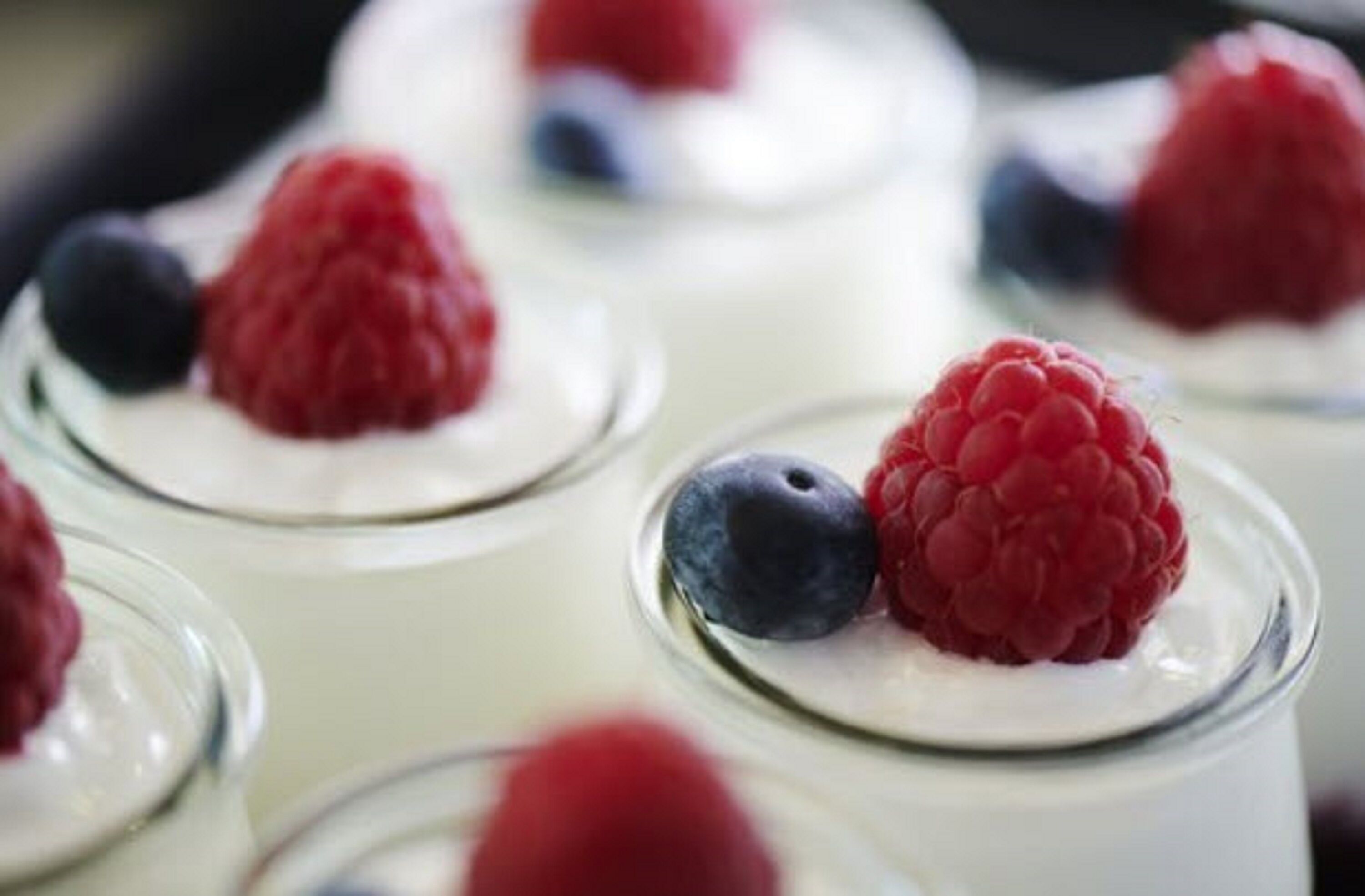 24 Royal Terrace Hotel