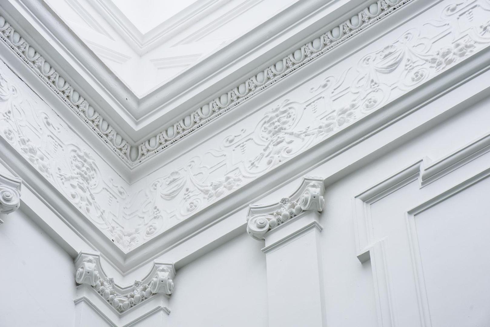 24 Royal Terrace Hotel