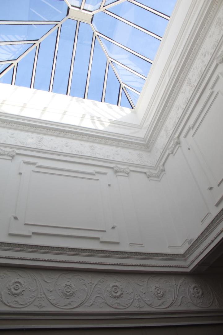 24 Royal Terrace Hotel