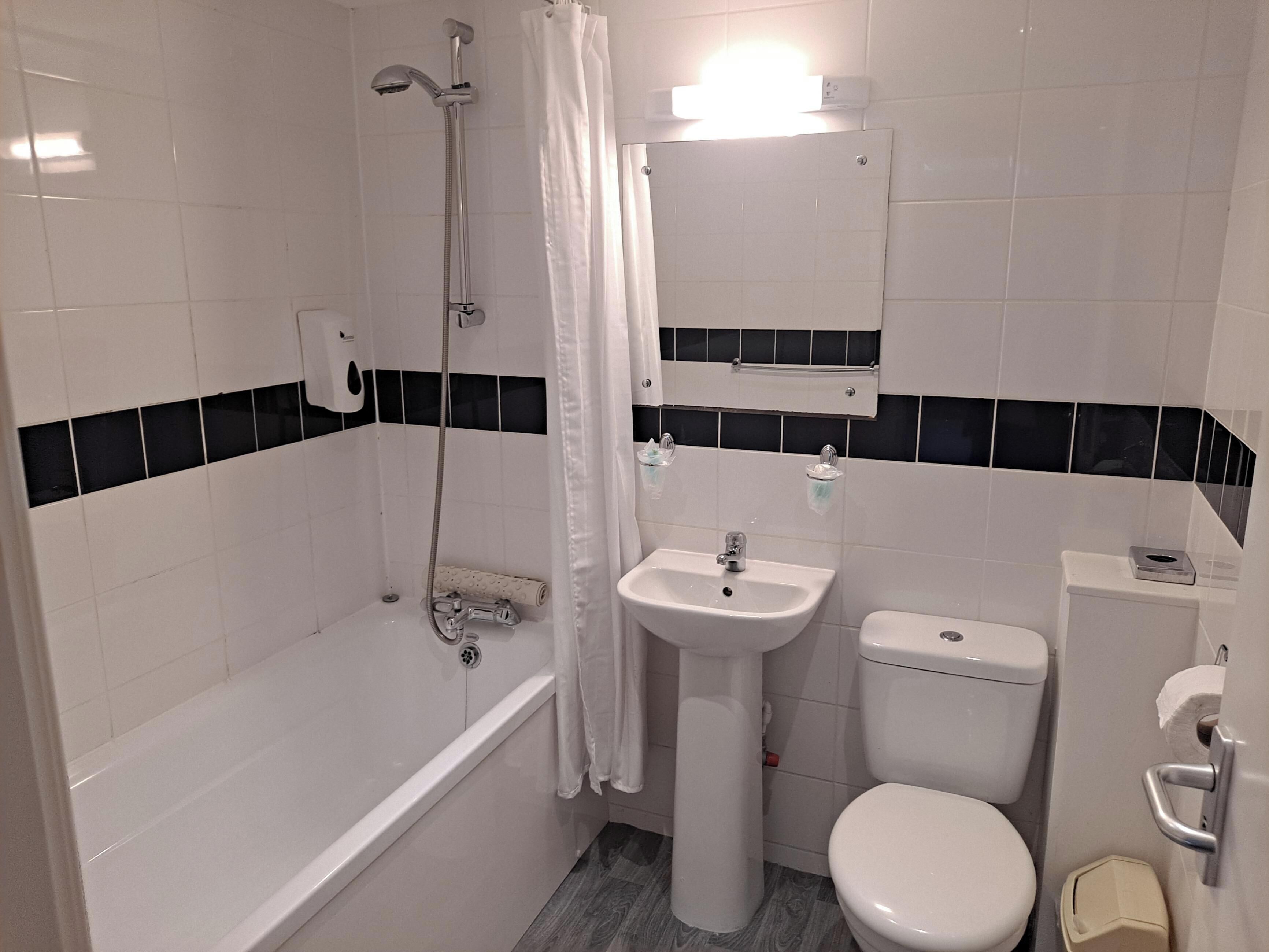 Britannia Edinburgh Hotel