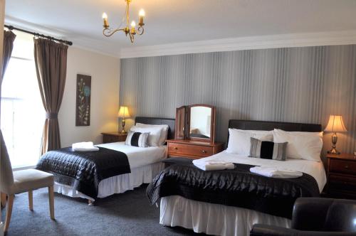 CastleView Guest House