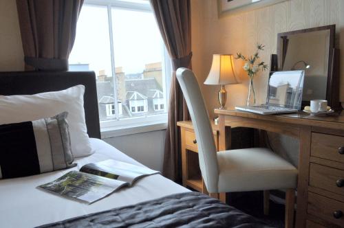 CastleView Guest House