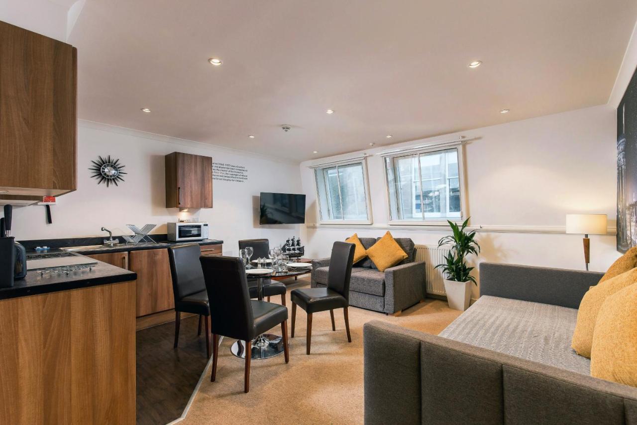 Heeton Concept Hotel - Stewart Aparthotel Edinburgh