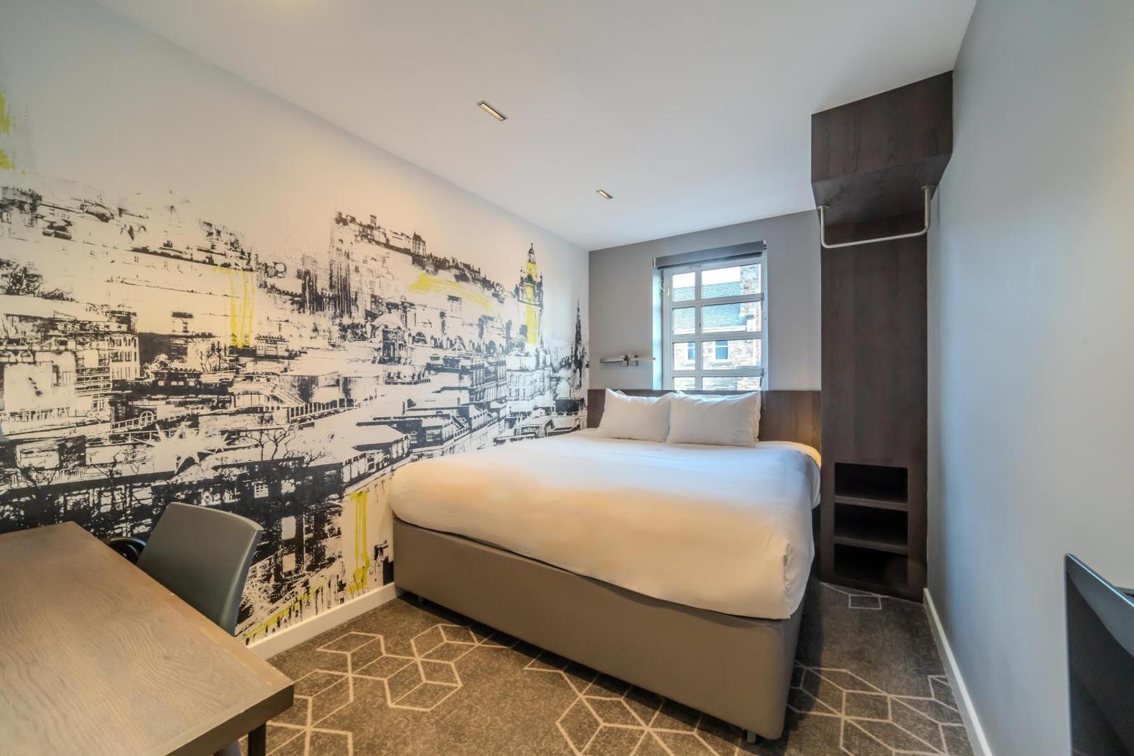 KM Hotel & Apartments