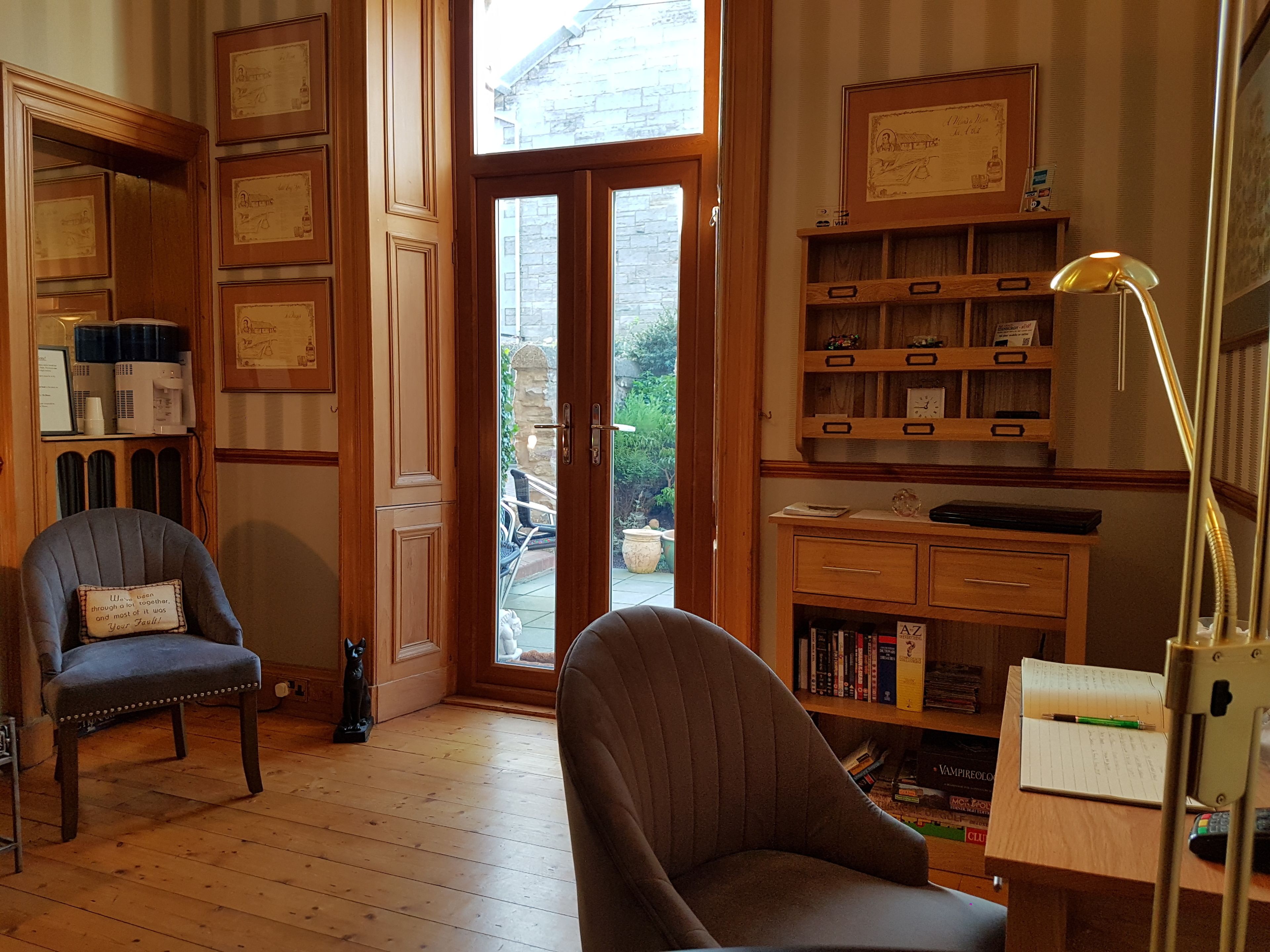 Lauderville Guest House