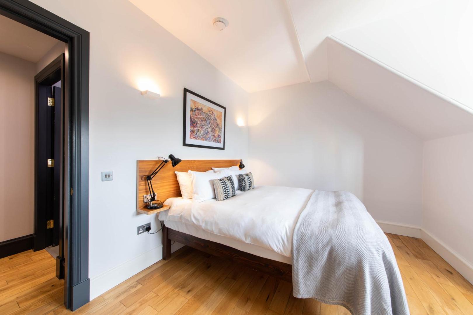 Linton Collection - North Bridge Apartments