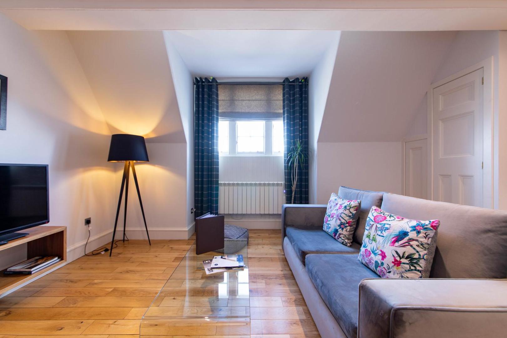 Linton Collection - North Bridge Apartments