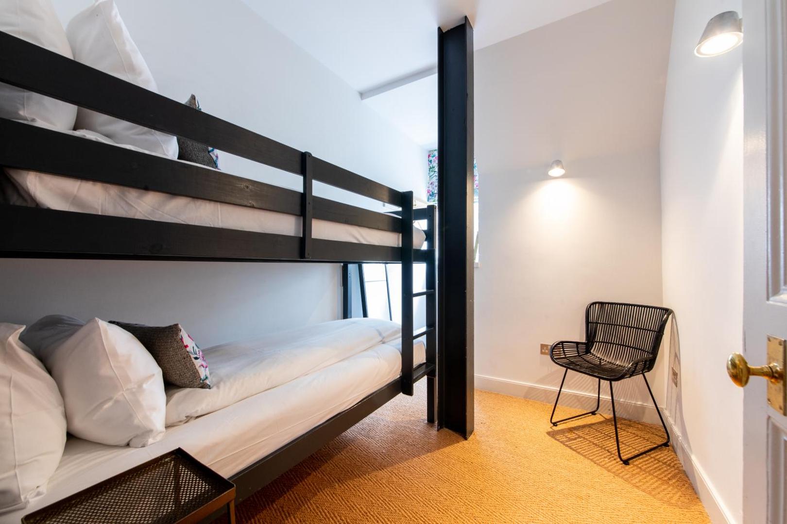 Linton Collection - North Bridge Apartments