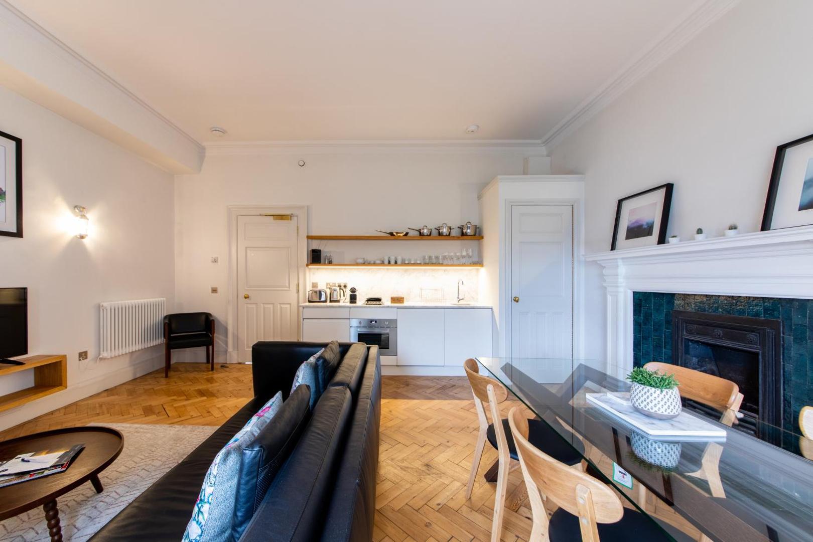 Linton Collection - North Bridge Apartments
