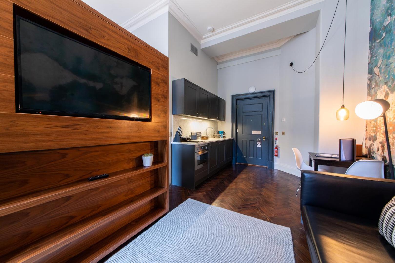 Linton Collection - North Bridge Apartments