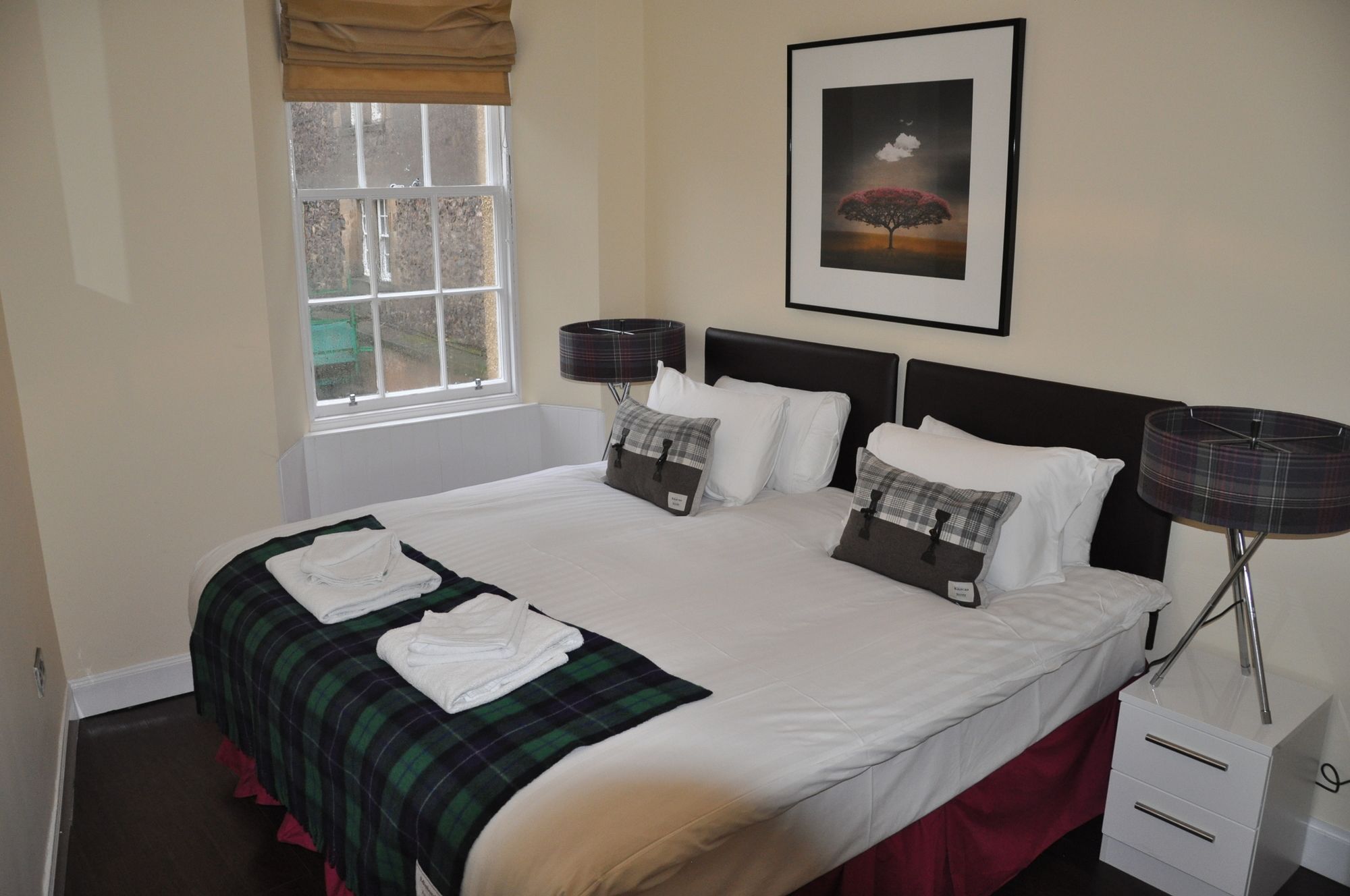 Stay Edinburgh City Apartments