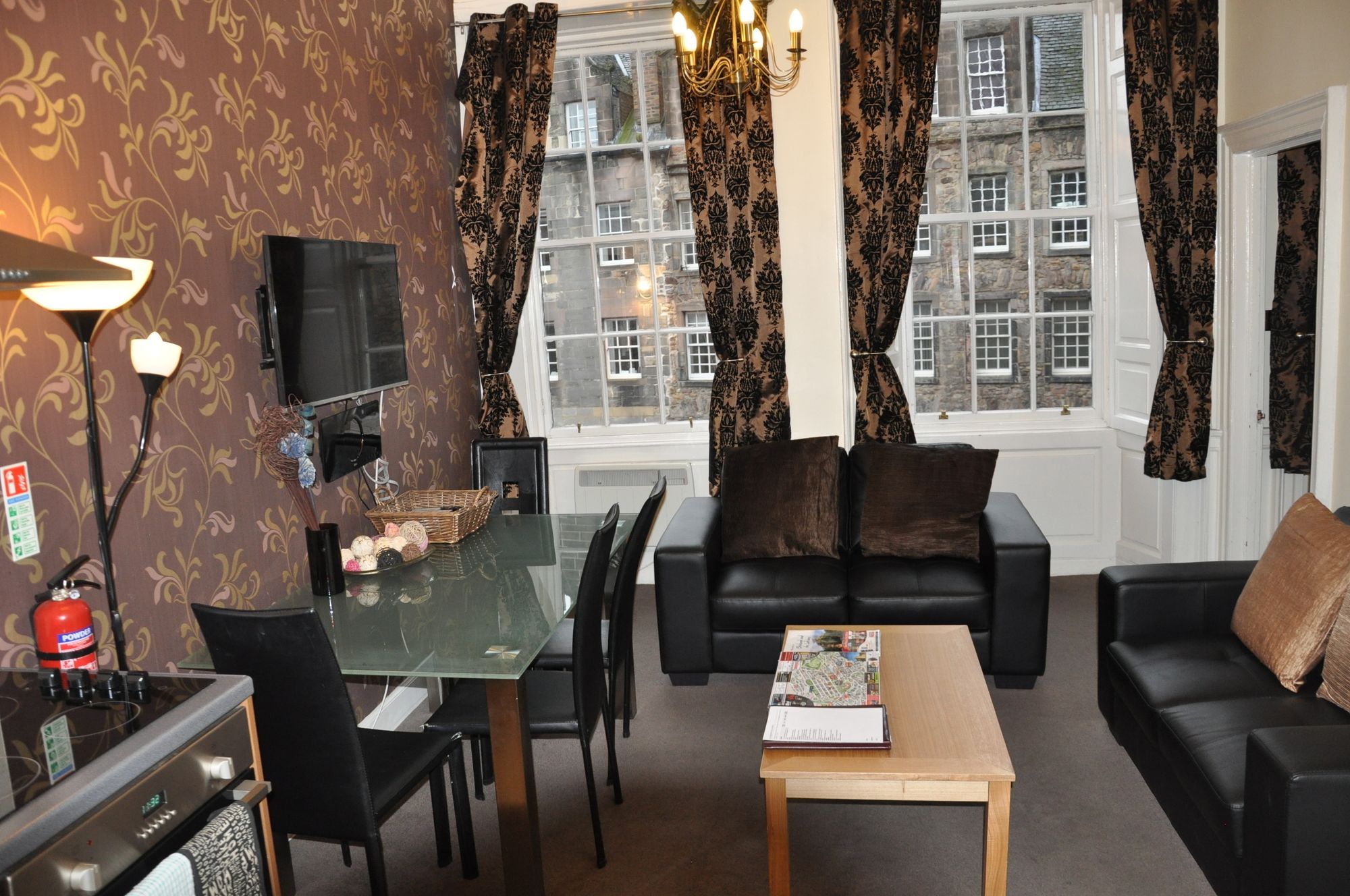 Stay Edinburgh City Apartments
