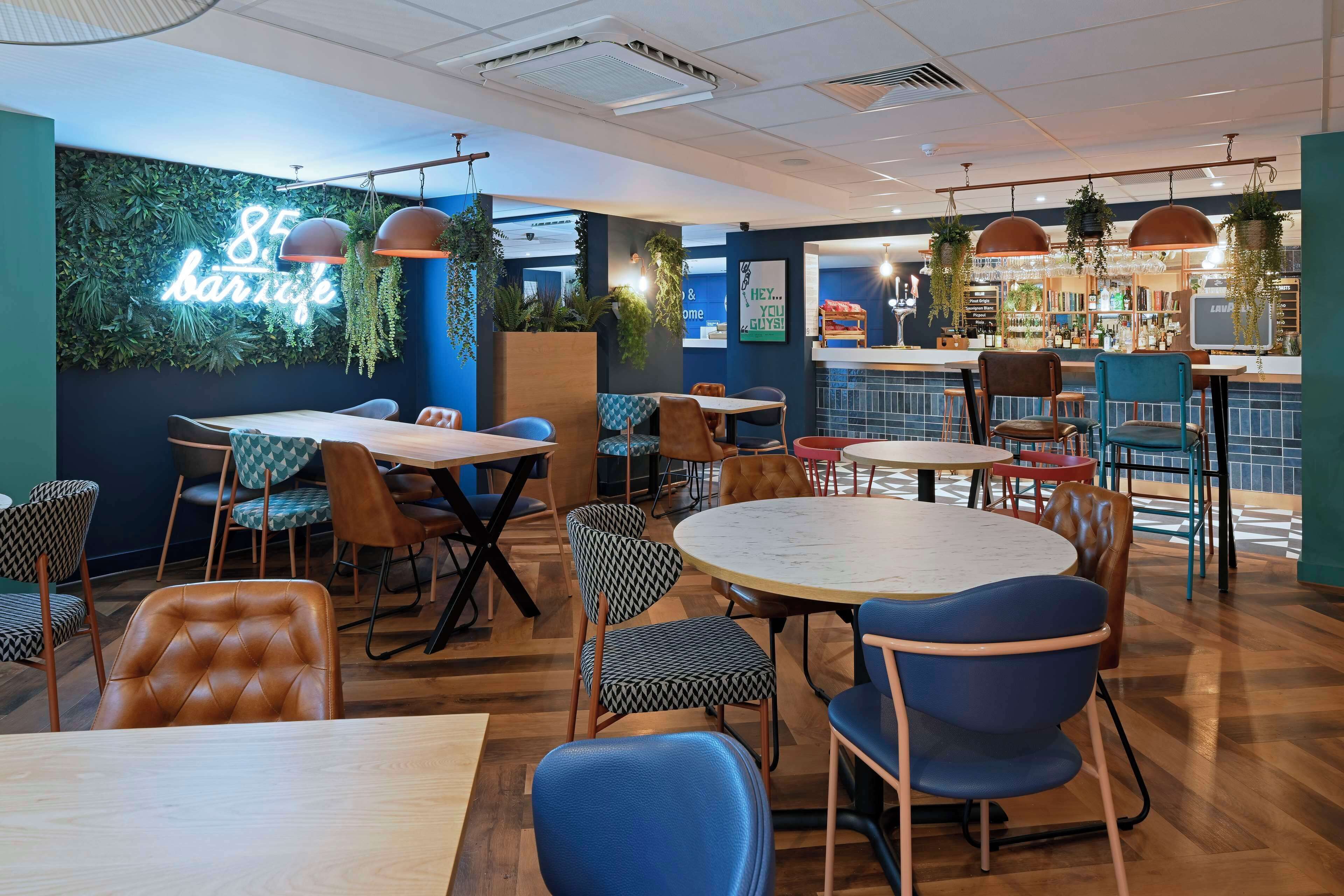 Travelodge Edinburgh Central