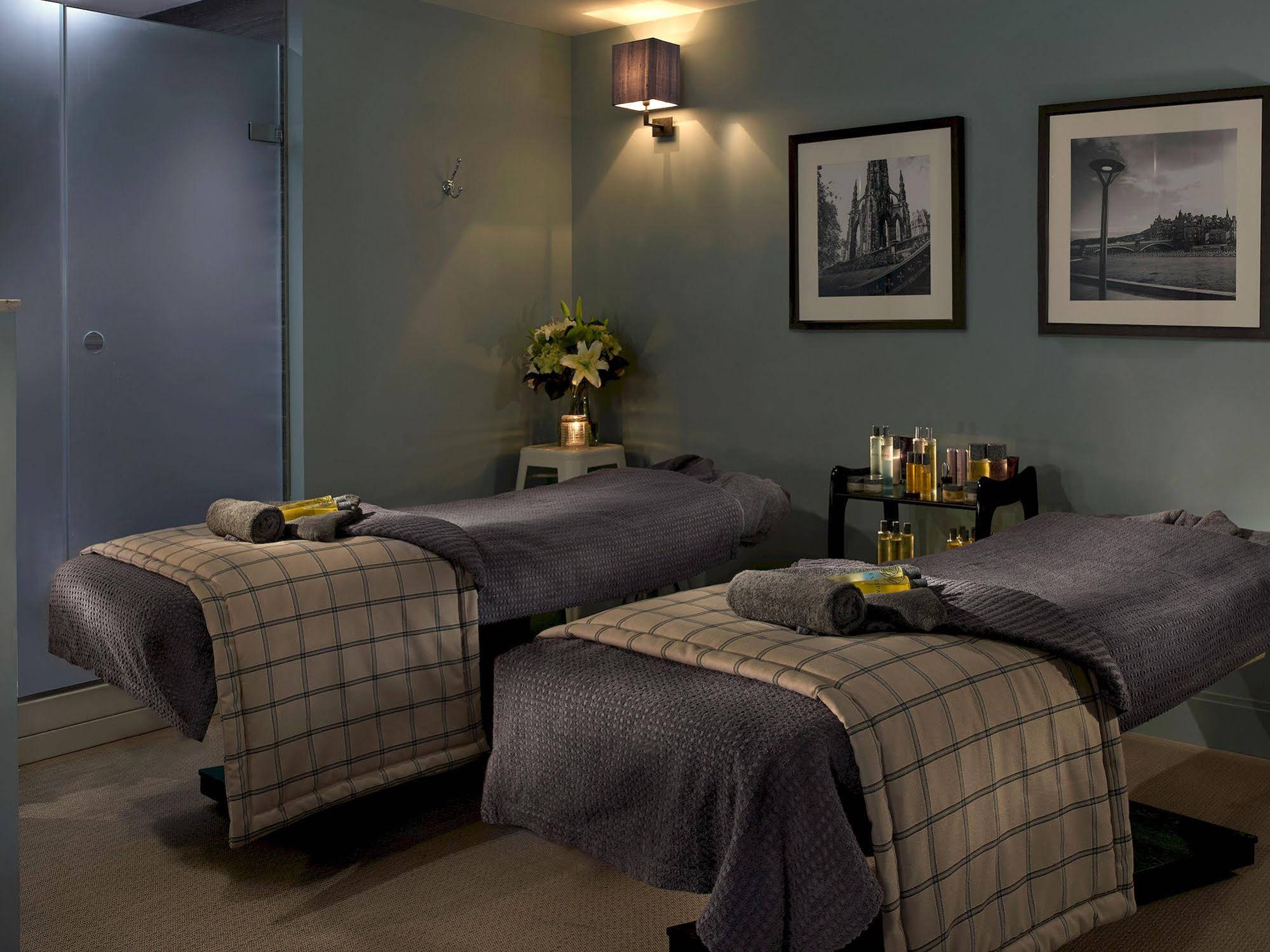 Village Hotel Edinburgh