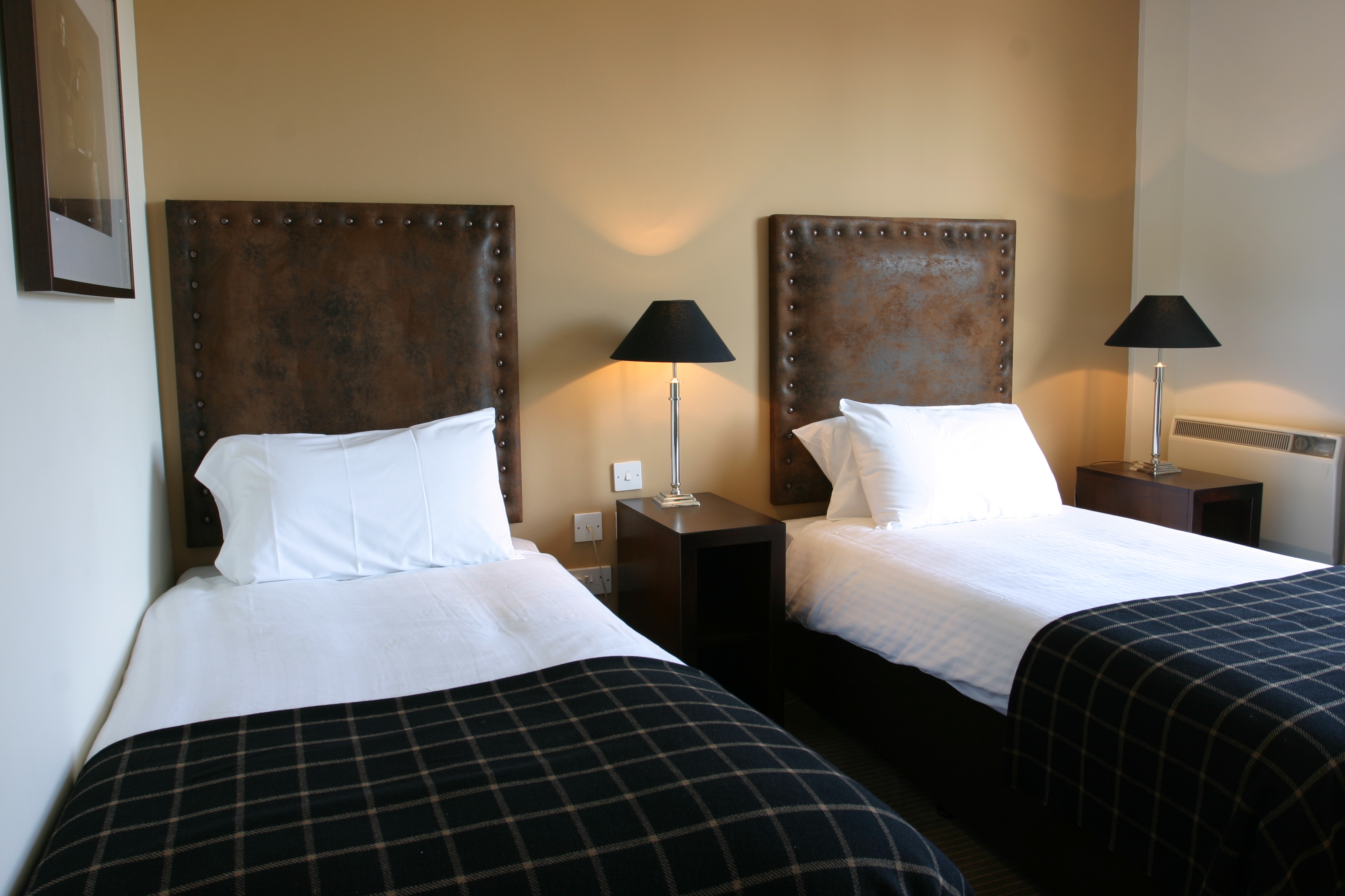 Eight Acres Hotel & Spa