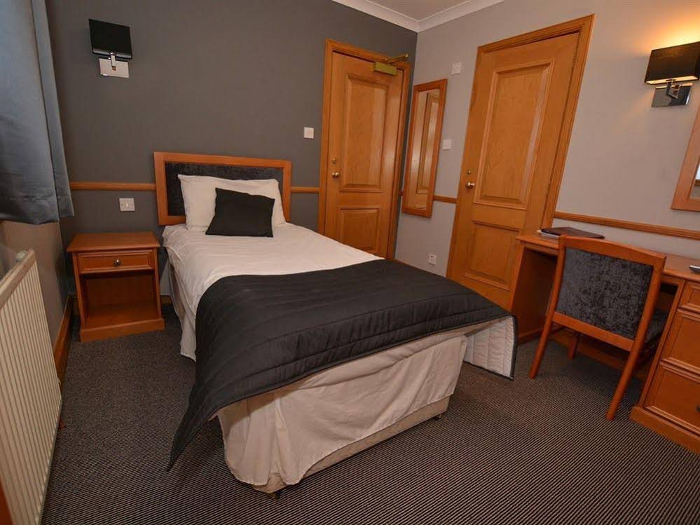 New Inn Hotel
