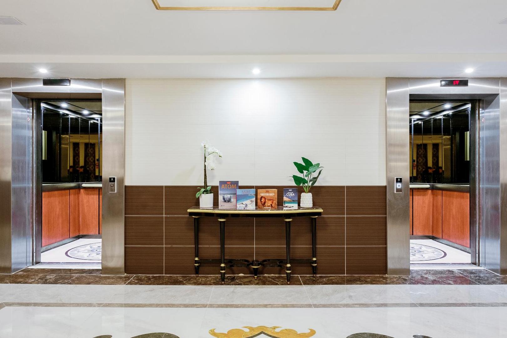 Muthu Glasgow River Hotel