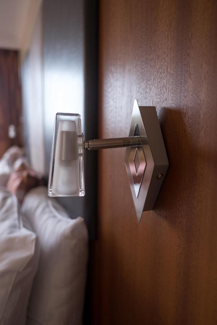 Muthu Glasgow River Hotel