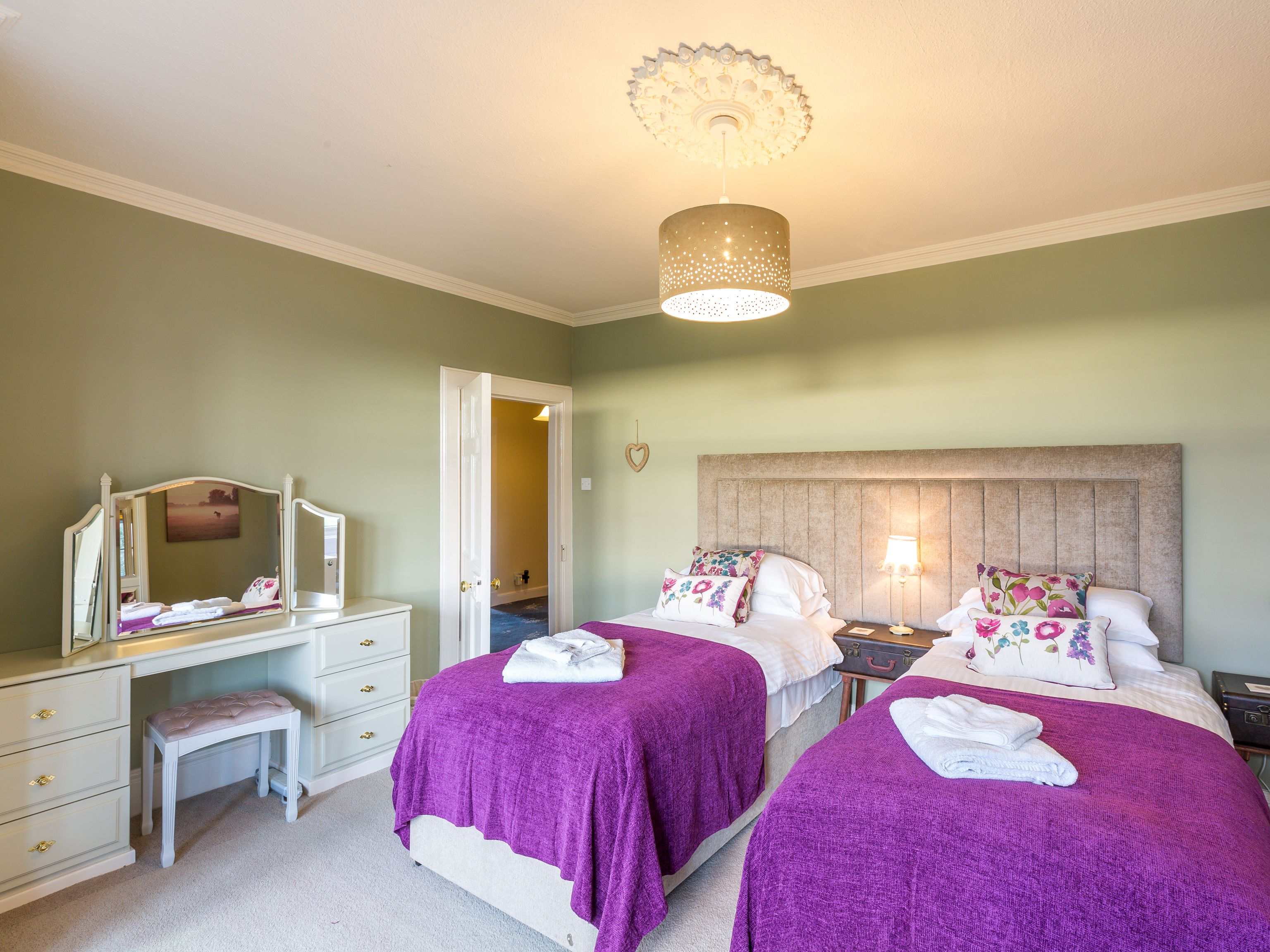 Vicarsford Farmhouse