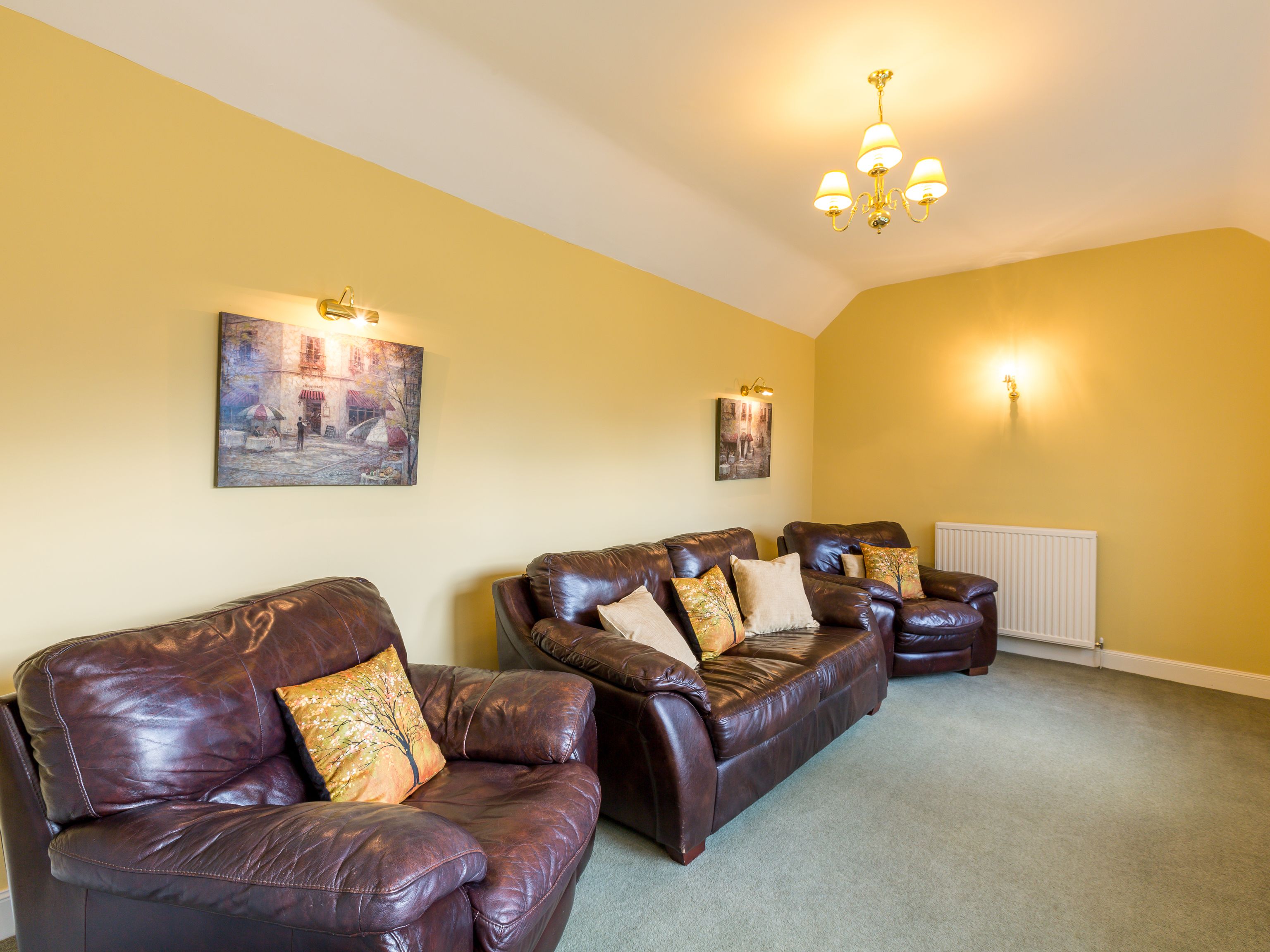 Vicarsford Farmhouse