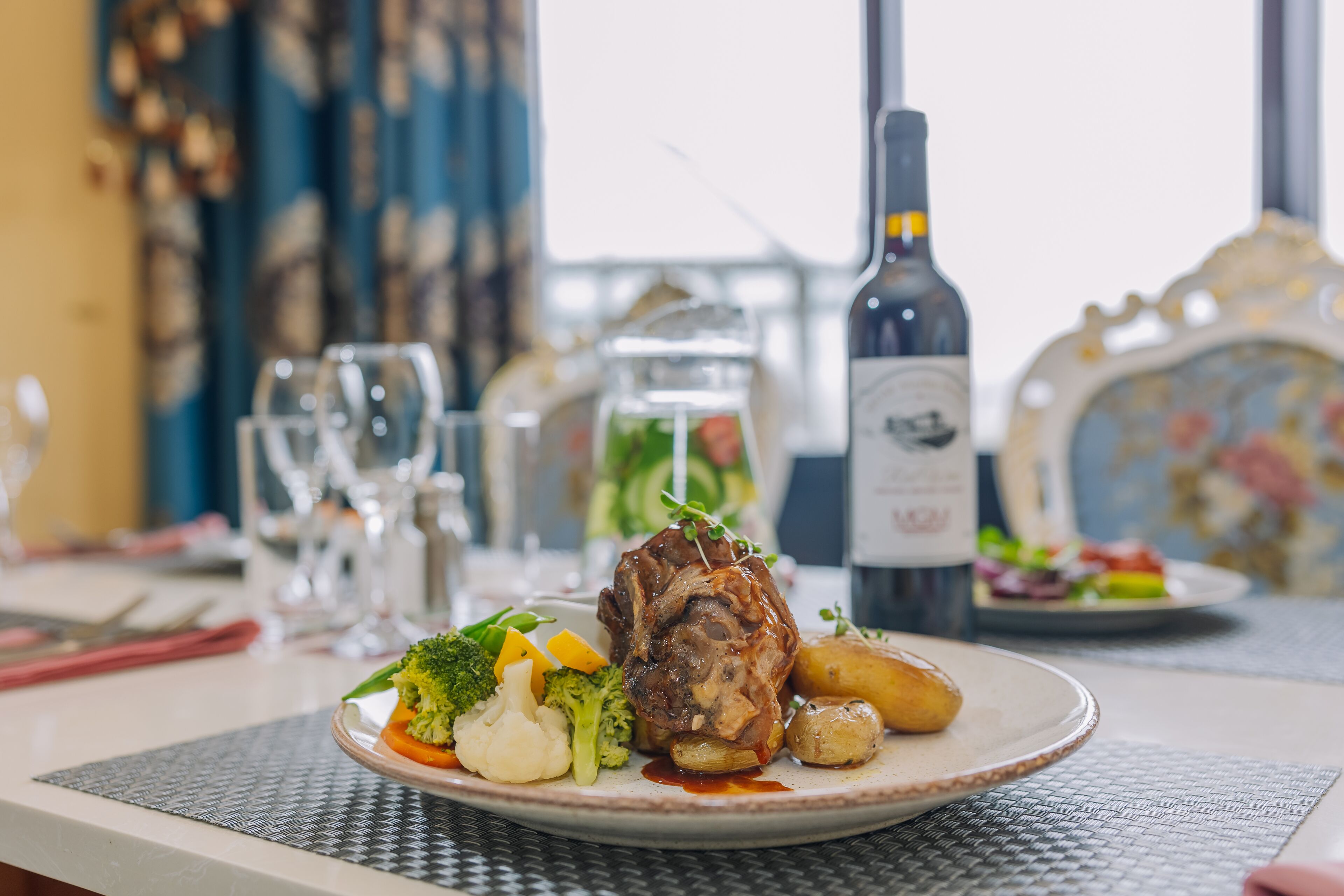 Muthu Fort William Hotel