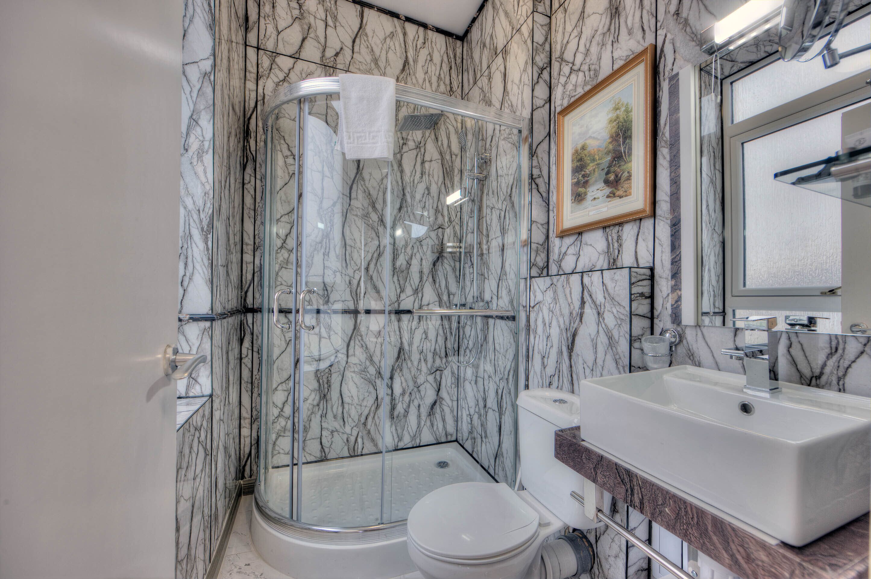 Muthu Fort William Hotel