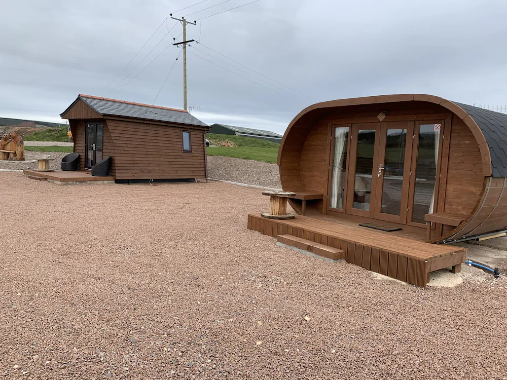 AC/DC Glamping