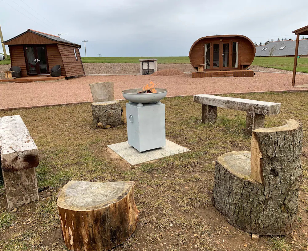 AC/DC Glamping