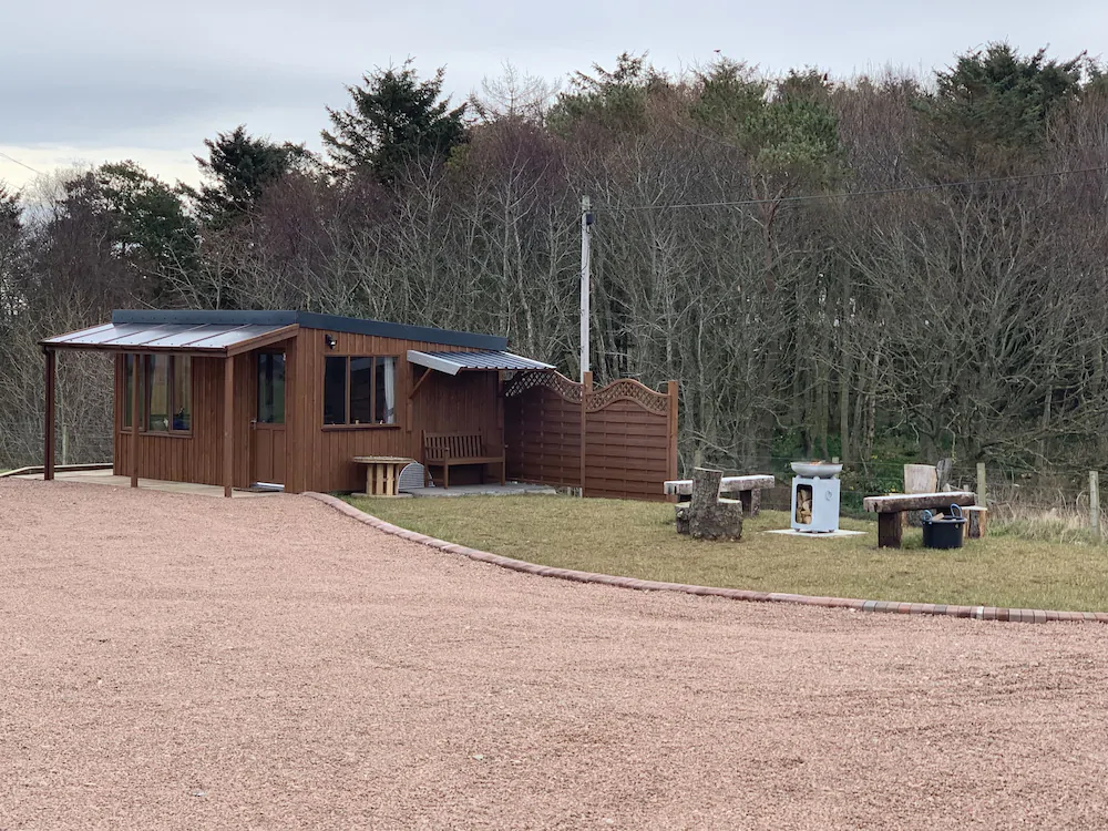 AC/DC Glamping