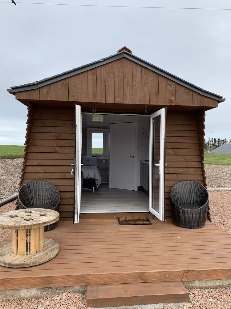 AC/DC Glamping