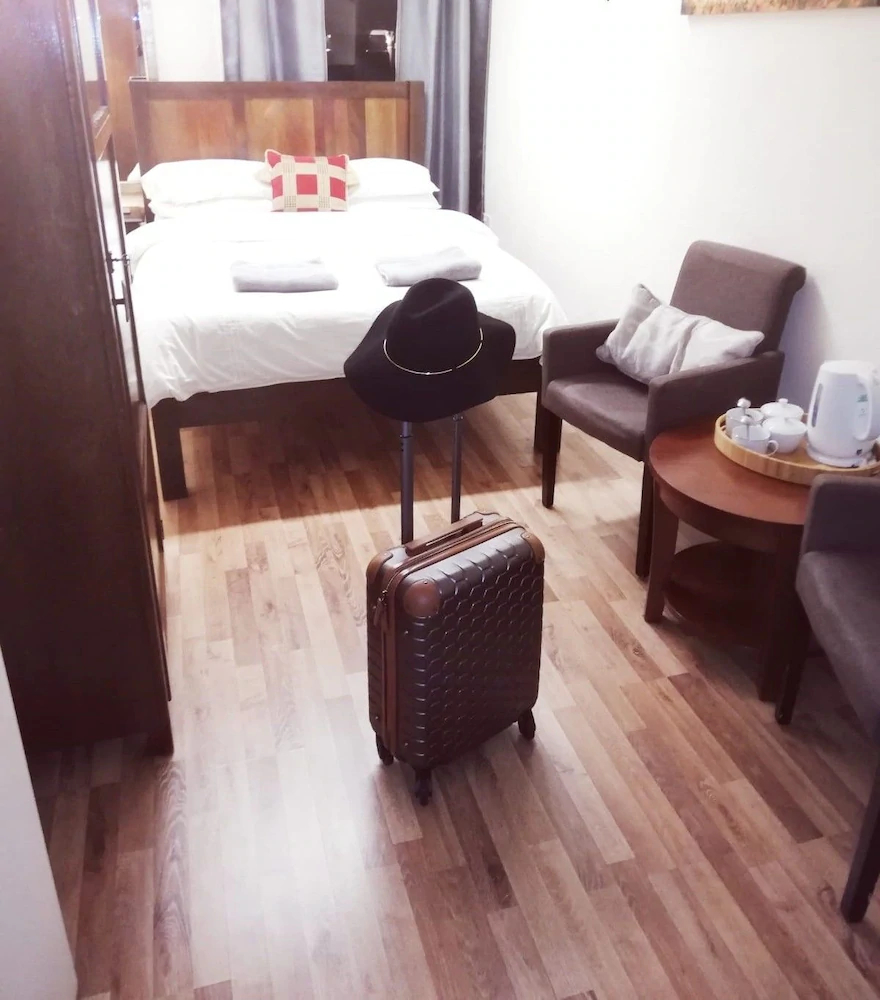 Bank Street Guest House