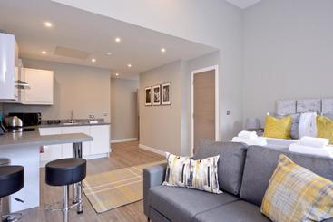 Destiny Scotland Apartments - Nelson Mandela Place